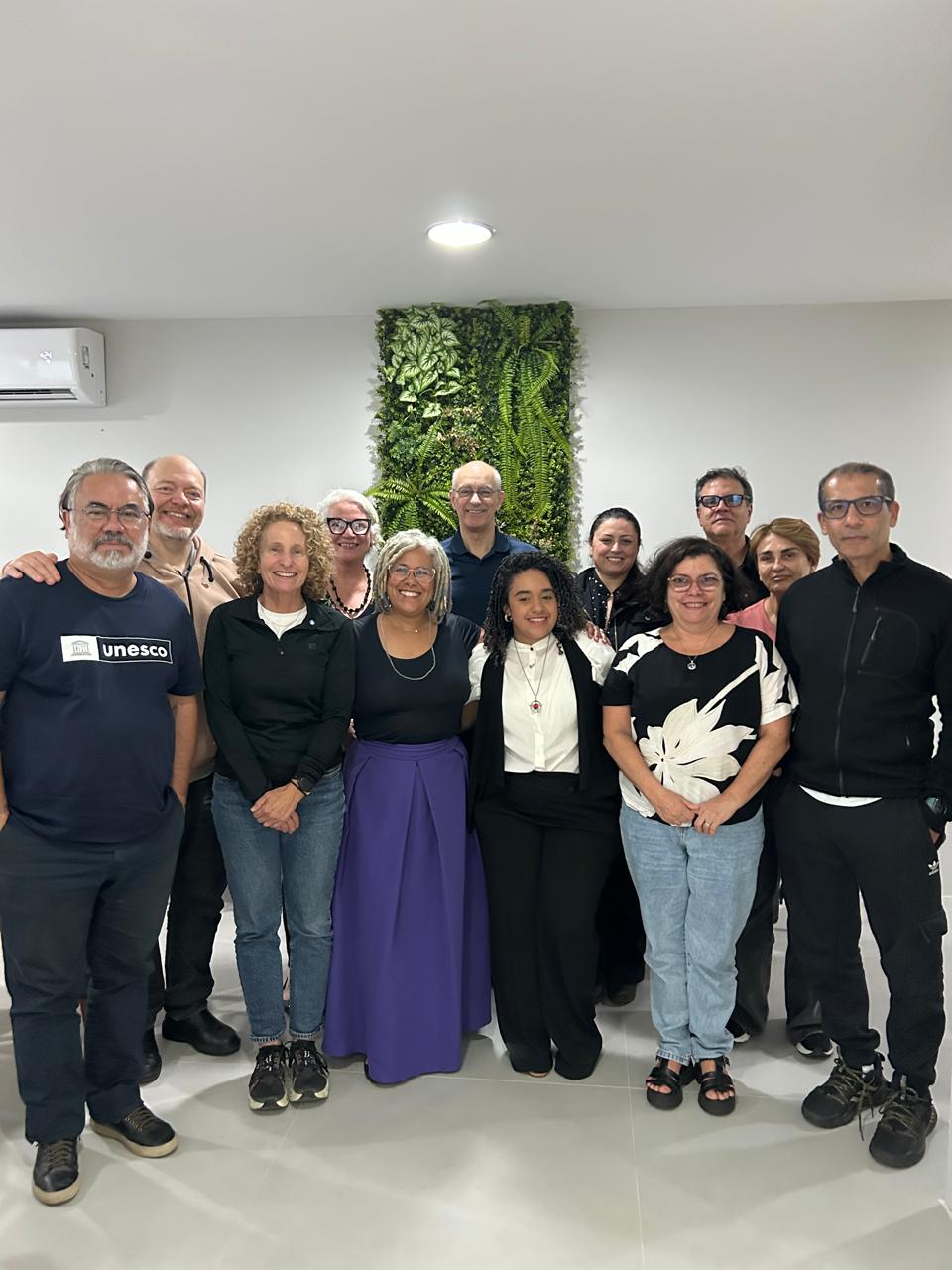 Coordenador do núcleo Terrantar participa de reunião do INCT da Criosfera