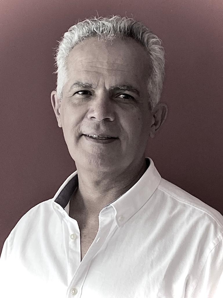 Teogenes Senna de Oliveira
